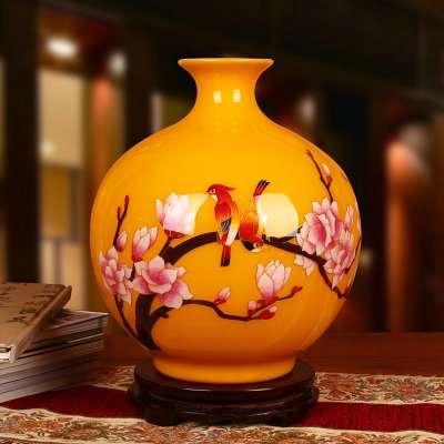 麦秆黄色富贵牡丹花瓶 陶瓷工艺品