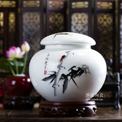 景德镇陶瓷工艺茶叶罐（高风亮节）
