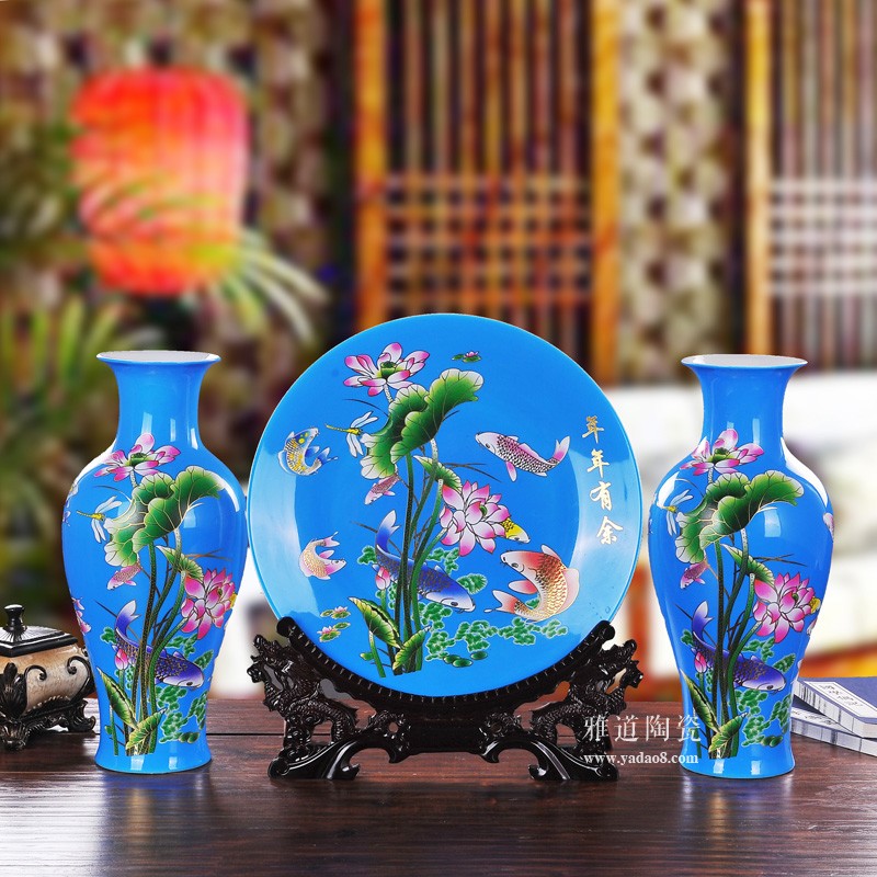 景德镇陶瓷中国红年年有余三件套花瓶