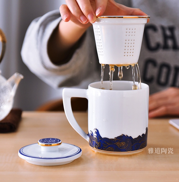 景德镇办公室泡茶茶杯（描金海浪）(图1)